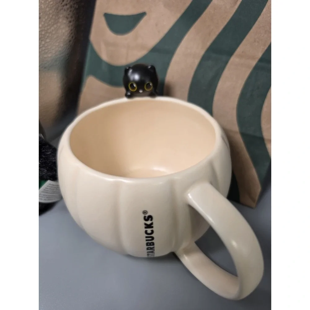Starbucks 2026 Bearista Black Cat Plush Keychain Pumpkin Mug 12oz Halloween Set